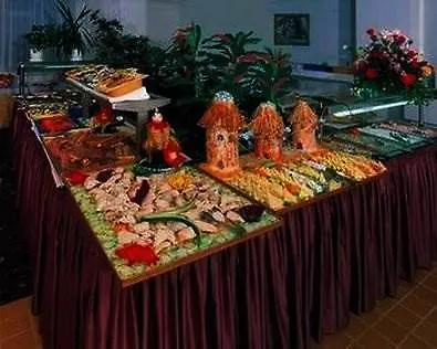 ホテル Rhodos Horizon 4*